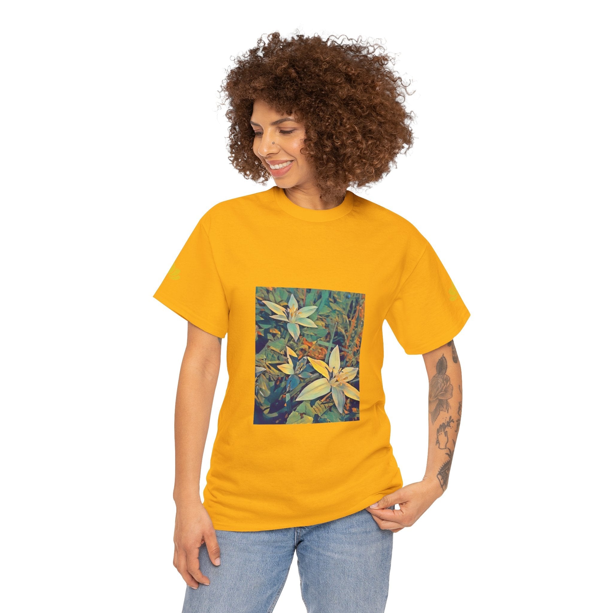 Unisex Heavy Cotton Tee - Poly Art - Flower of Ornithogalum (Variant 2)