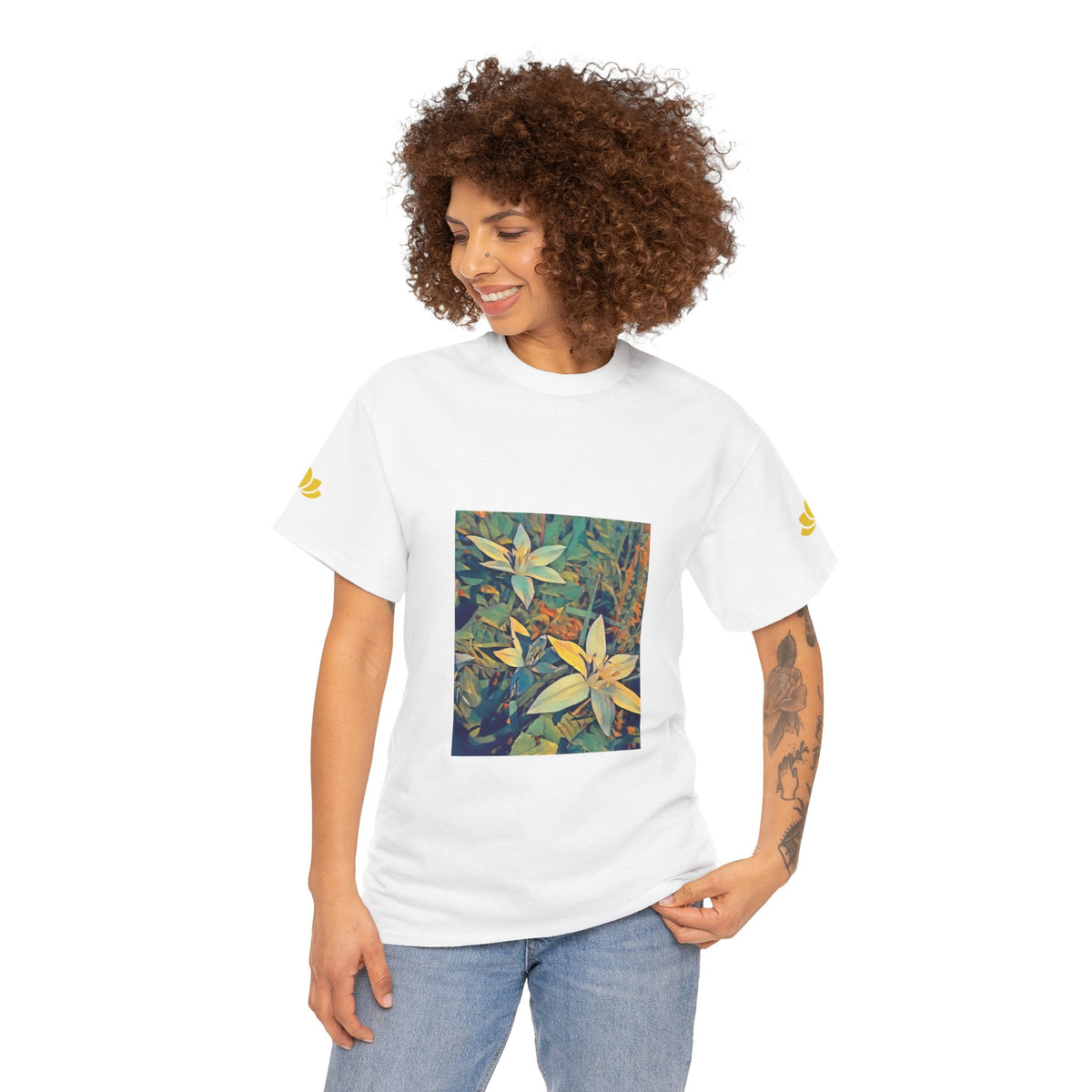 Unisex Heavy Cotton Tee - Poly Art - Flower of Ornithogalum (Variant 2)