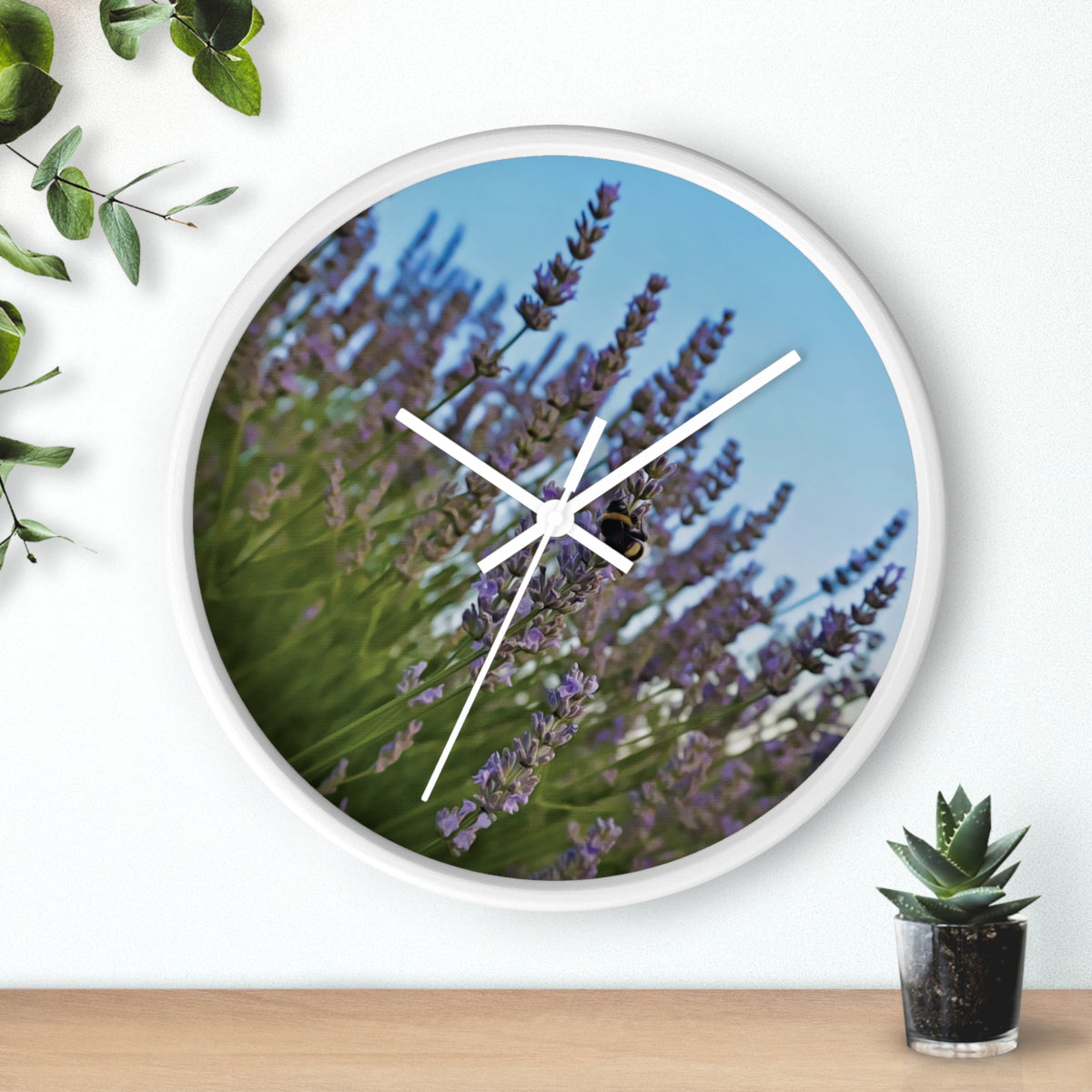 Wall Clock - Flower of Lavender with Bombus Insect (Variant 1)
