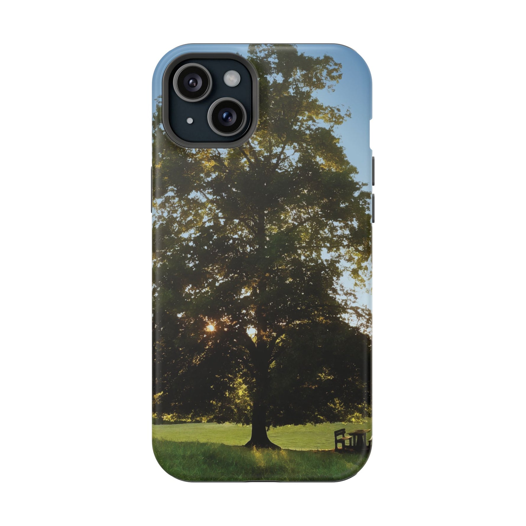 Magnetic Tough Phone Case - Tree in a Lawn (Variant 1)