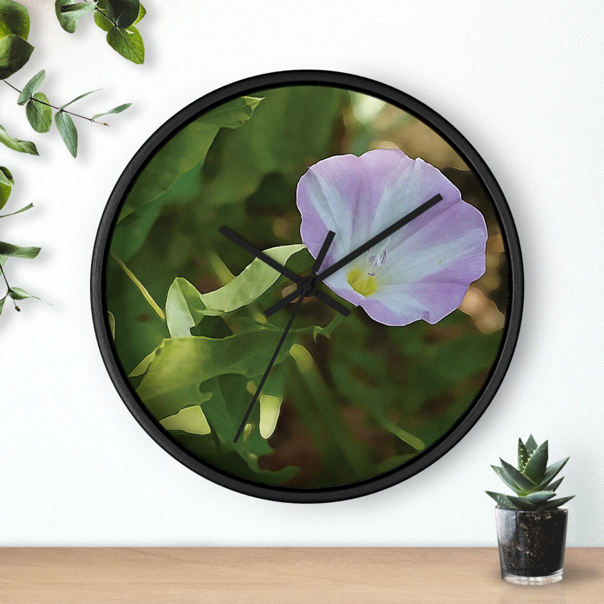 Wall Clock - Flower of Convolvulus Arvensis/Vilucchio